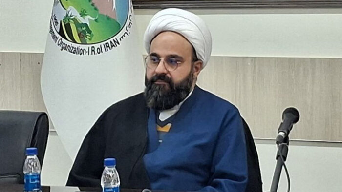 کاشت یک میلیارد درخت مصداق روشن صدقه جاریه است