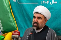 اهدای دو هزار بسته لوازم‌التحریر به دانش‌آموزان نیازمند البرزی