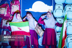 بیمه معلم پیشقدم شد؛ حمایت از ۳هزار دانش آموز نیازمند