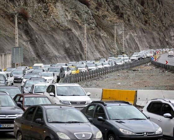 تردد در محور کرج-چالوس و آزادراه تهران-شمال یک‌طرفه است
