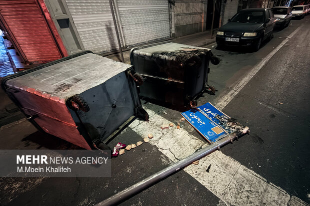 تصاویر خسارت اغتشاش گران به اموال عمومی در فردیس