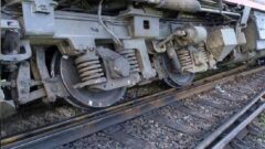 خارج شدن قطار از ریل در ایستگاه هشتگرد؛ حال مسافران خوب است