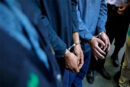 لحظه دستگیری سارقان مسلح منازل چهار باغ