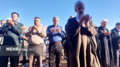 نماز باران در طالقان؛ اجتماع مؤمنانه مردم زیر آسمان رحمت